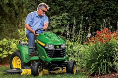 JDCat LawnTractors 2019