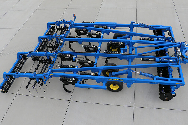 Landoll 2132-21 for sale at LandPro Equipment; NY, OH & PA Landoll 2132-21 for sale at LandPro Equipment; NY, OH & PA