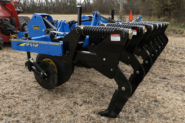 Landoll | 2500 Series In-Line Ripper | Auto-Reset Spring Shanks, Folding Units for sale at LandPro Equipment; NY, OH & PA