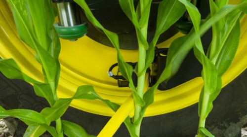 CroppedImage500278-Autotrac-rowsense-sprayer.jpg