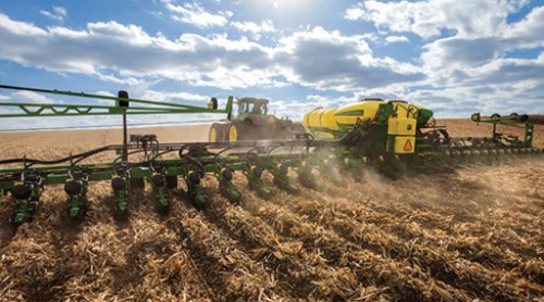 CroppedImage500278-JD-AutoTrac-2015.jpg