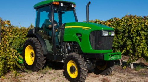 CroppedImage500278-JohnDeere-5083EN-2015.jpg