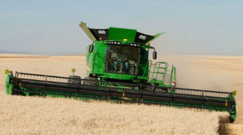 CroppedImage500278-JohnDeere-630D.jpg