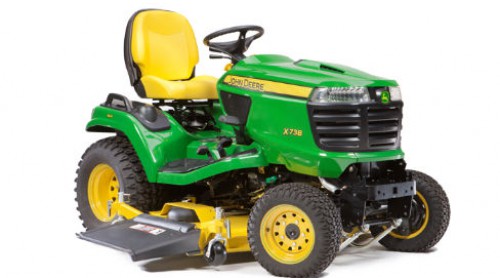 CroppedImage500278-JohnDeere-X738-2015.jpg